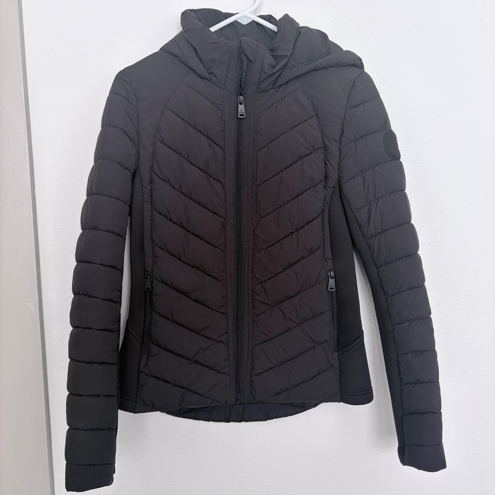 Bernardo Women's Black Puffer Jacket